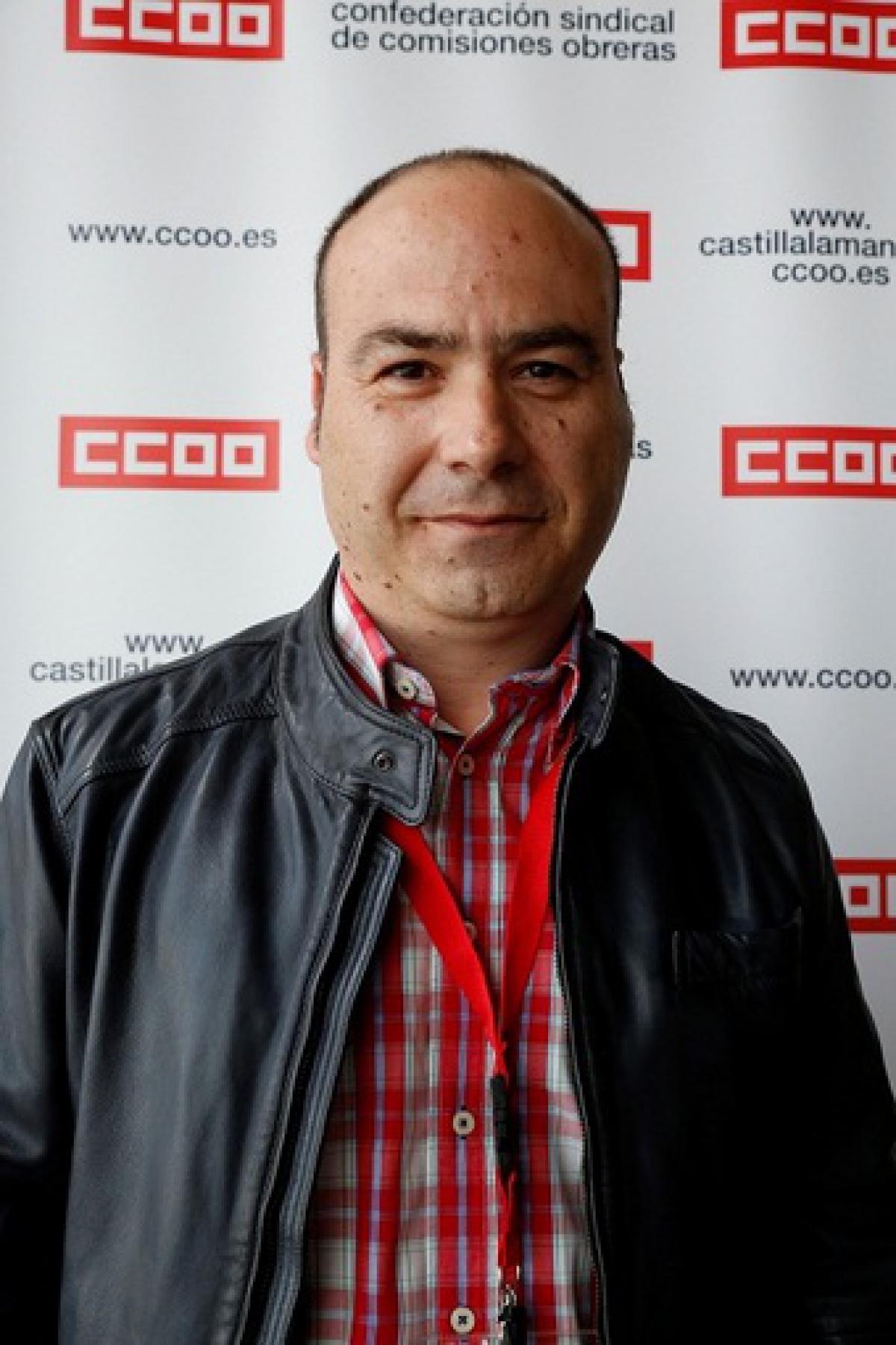 Santiago Zafrilla Pina Economista. Secretario general de la FSC-CCOO de Albacete