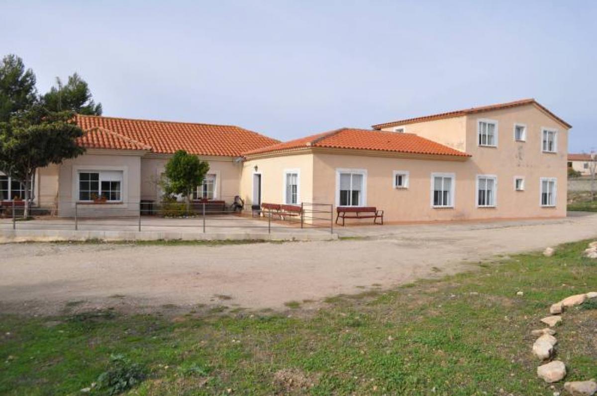 Vivienda tutelada de mayores de Priego